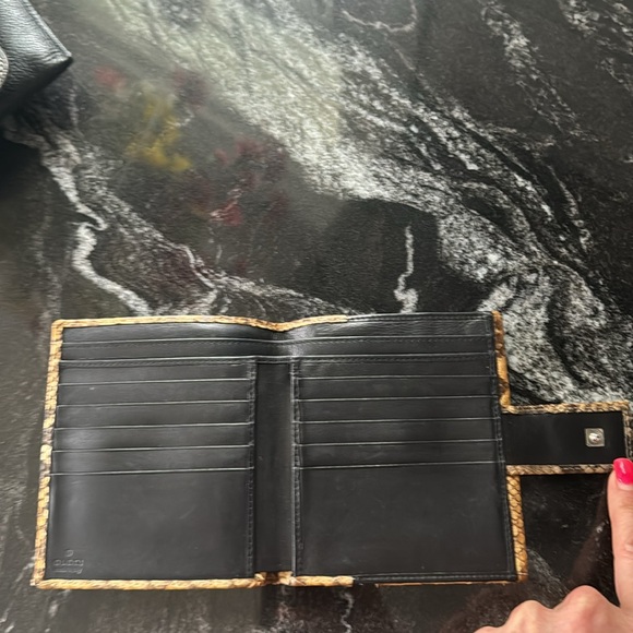 Python Gucci wallet - Picture 3 of 6